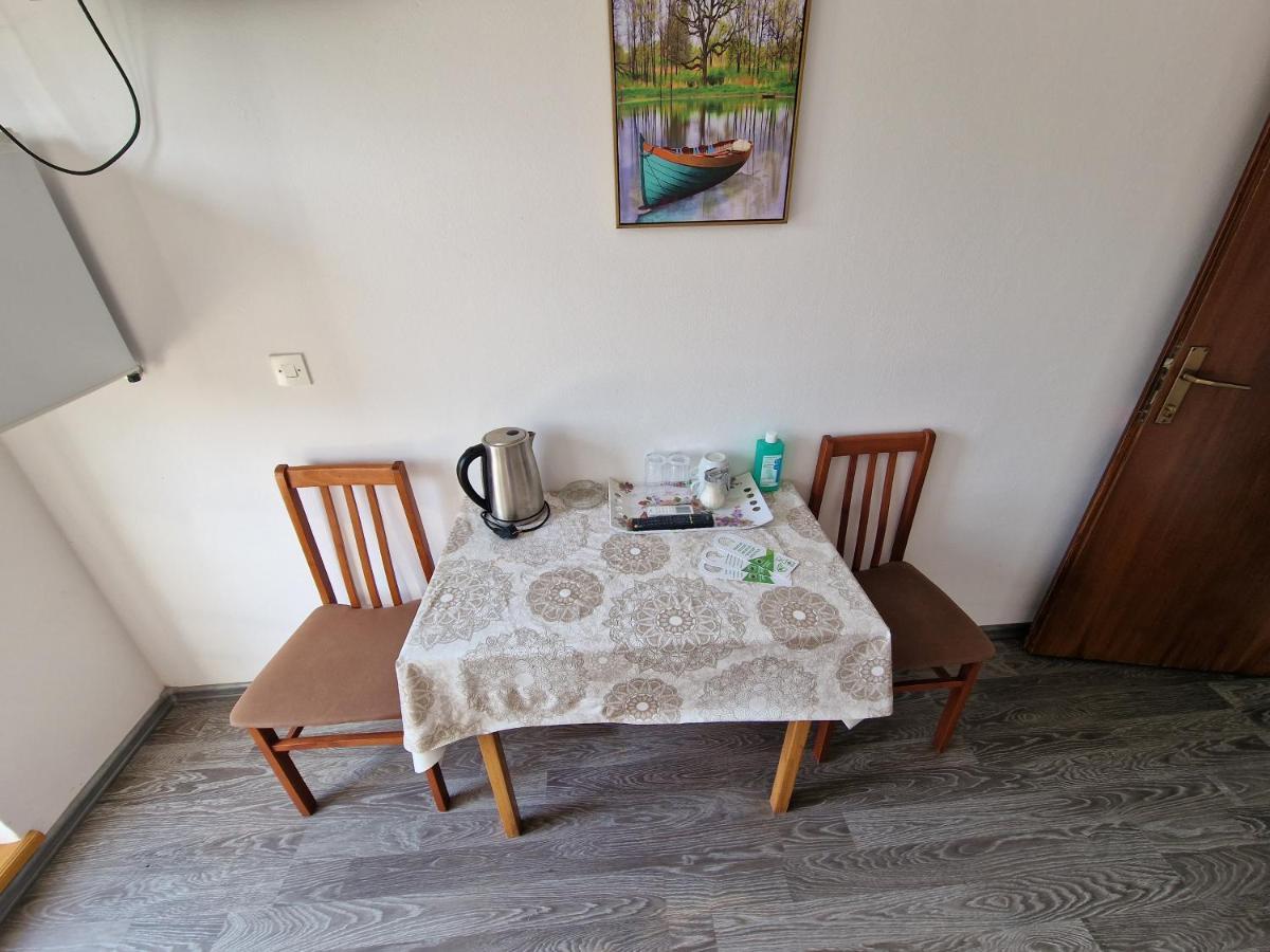 Hotel Sobe I Apartman Vuk Čatrnja Pokoj fotografie