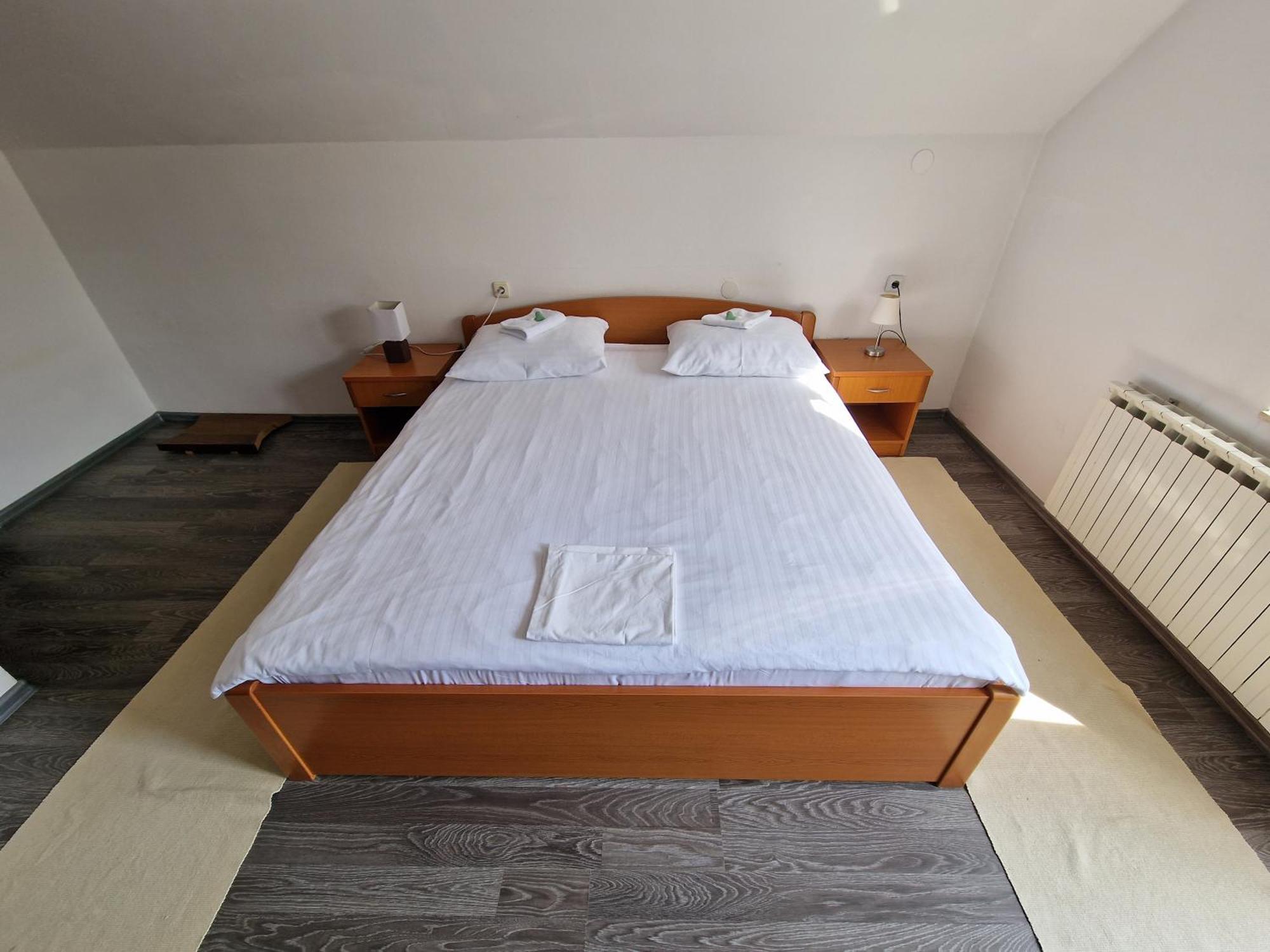 Hotel Sobe I Apartman Vuk Čatrnja Pokoj fotografie