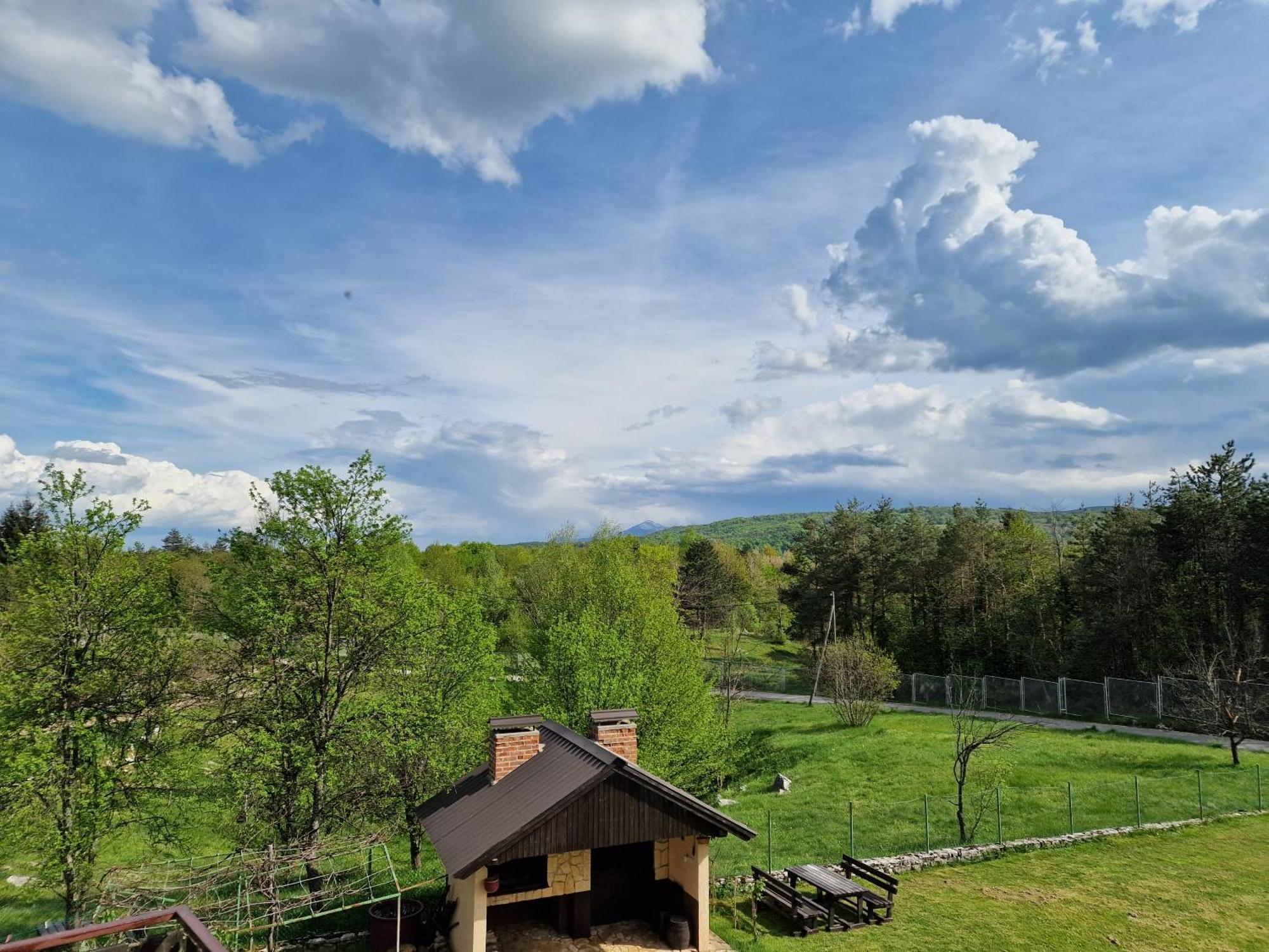 Hotel Sobe I Apartman Vuk Čatrnja Pokoj fotografie